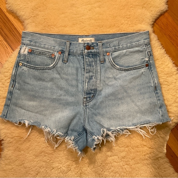 Madewell Relaxed Denim shorts - Picture 1 of 10